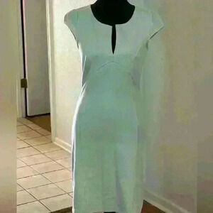 Lulu’s Crème Colored Cap Shoulder Deep Slit Round Neck Midi Dress